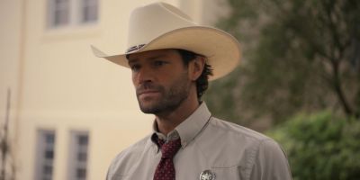Walker_-_S01E01_mp4_20250929_080014_479.jpg