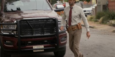 Walker_-_S01E01_mp4_20250929_080018_483.jpg