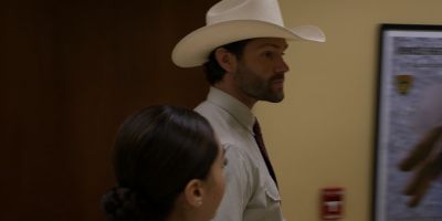 Walker_-_S01E01_mp4_20250929_080110_792.jpg