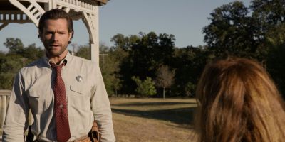 Walker_-_S01E01_mp4_20250929_080437_388.jpg