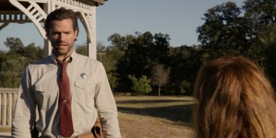 Walker_-_S01E01_mp4_20250929_080437_678.jpg