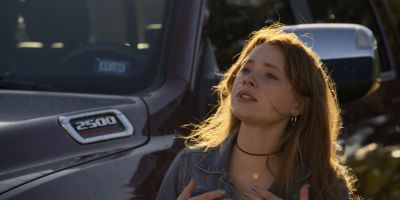 Walker_-_S01E01_mp4_20250929_080448_606.jpg