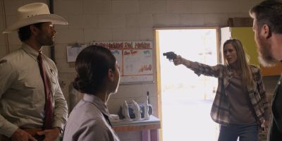 Walker_-_S01E01_mp4_20250929_080558_769.jpg