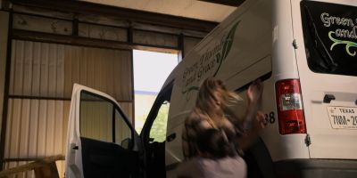 Walker_-_S01E01_mp4_20250929_080618_412.jpg