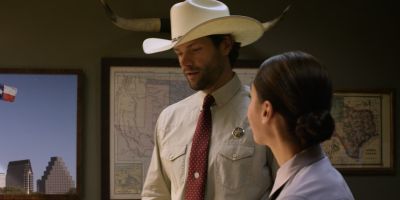 Walker_-_S01E01_mp4_20250929_080633_764.jpg