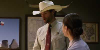Walker_-_S01E01_mp4_20250929_080634_013.jpg