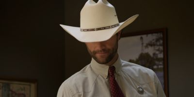 Walker_-_S01E01_mp4_20250929_080713_431.jpg