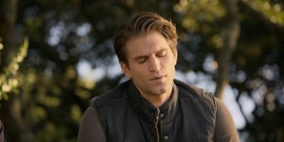 Walker_-_S01E01_mp4_20250929_080744_868.jpg