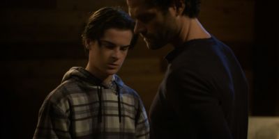 Walker_-_S01E01_mp4_20250929_081243_449.jpg