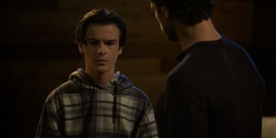 Walker_-_S01E01_mp4_20250929_081246_243.jpg