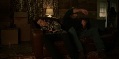 Walker_-_S01E01_mp4_20250929_081259_799.jpg