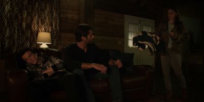 Walker_-_S01E01_mp4_20250929_081305_056.jpg