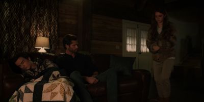 Walker_-_S01E01_mp4_20250929_081325_201.jpg