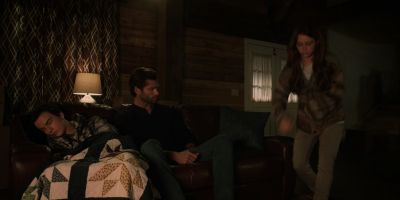 Walker_-_S01E01_mp4_20250929_081325_490.jpg