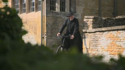 FATHER_BROWN_-_S01E01_mp4_20251002_233917_680.jpg