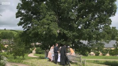 FATHER_BROWN_-_S01E01_mp4_20251002_233929_220.jpg