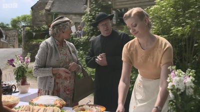 FATHER_BROWN_-_S01E01_mp4_20251002_233936_740.jpg