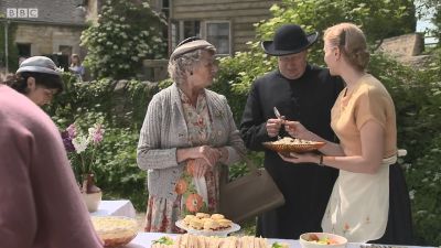 FATHER_BROWN_-_S01E01_mp4_20251002_233954_543.jpg