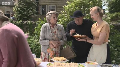 FATHER_BROWN_-_S01E01_mp4_20251002_234000_424.jpg