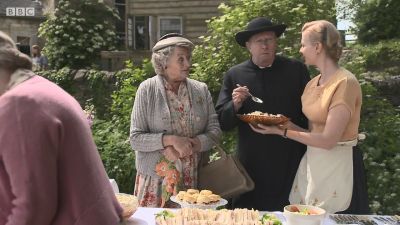 FATHER_BROWN_-_S01E01_mp4_20251002_234001_183.jpg