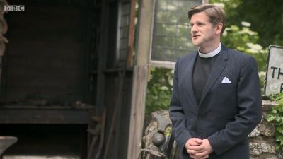 FATHER_BROWN_-_S01E01_mp4_20251002_234022_785.jpg