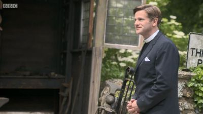 FATHER_BROWN_-_S01E01_mp4_20251002_234024_704.jpg