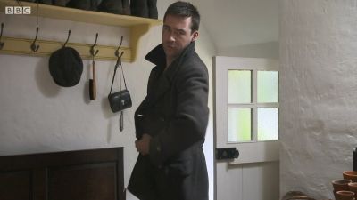 FATHER_BROWN_-_S01E01_mp4_20251002_234114_549.jpg