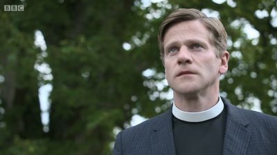 FATHER_BROWN_-_S01E01_mp4_20251002_234431_889.jpg