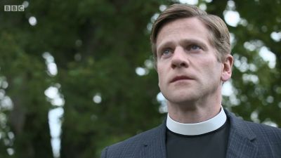 FATHER_BROWN_-_S01E01_mp4_20251002_234433_610.jpg
