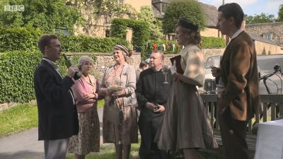 FATHER_BROWN_-_S01E01_mp4_20251002_234453_889.jpg