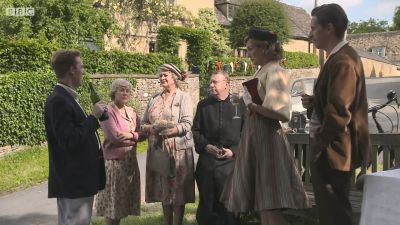 FATHER_BROWN_-_S01E01_mp4_20251002_234455_209.jpg