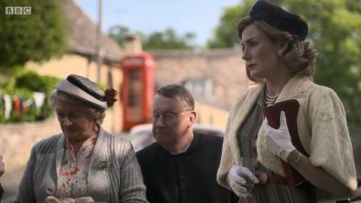 FATHER_BROWN_-_S01E01_mp4_20251002_234506_129.jpg
