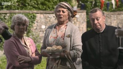 FATHER_BROWN_-_S01E01_mp4_20251002_234512_408.jpg