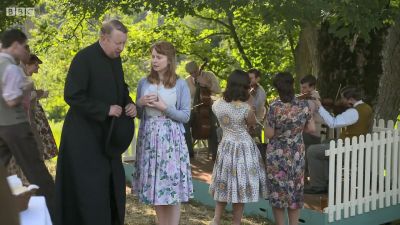 FATHER_BROWN_-_S01E01_mp4_20251002_234621_476.jpg