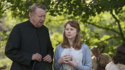 FATHER_BROWN_-_S01E01_mp4_20251002_234624_496.jpg