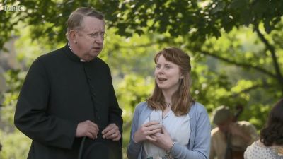 FATHER_BROWN_-_S01E01_mp4_20251002_234627_376.jpg