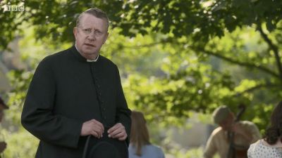 FATHER_BROWN_-_S01E01_mp4_20251002_234631_817.jpg