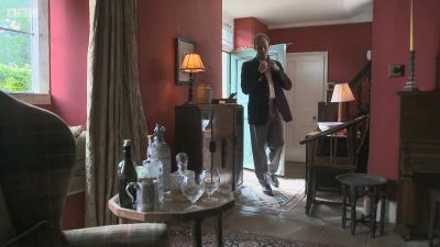 FATHER_BROWN_-_S01E01_mp4_20251002_234753_905.jpg