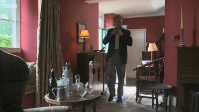 FATHER_BROWN_-_S01E01_mp4_20251002_234754_625.jpg