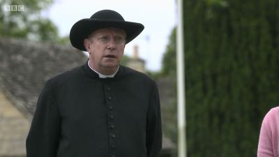 FATHER_BROWN_-_S01E01_mp4_20251002_235037_371.jpg