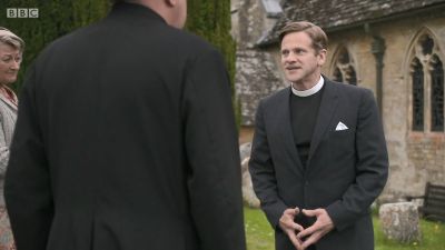 FATHER_BROWN_-_S01E01_mp4_20251002_235038_803.jpg