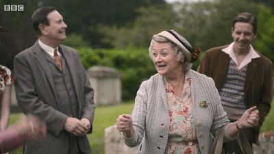 FATHER_BROWN_-_S01E01_mp4_20251002_235056_684.jpg