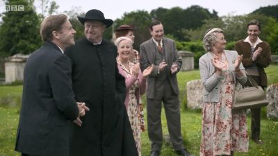 FATHER_BROWN_-_S01E01_mp4_20251002_235122_602.jpg