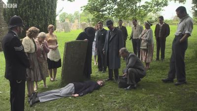 FATHER_BROWN_-_S01E01_mp4_20251002_235151_526.jpg