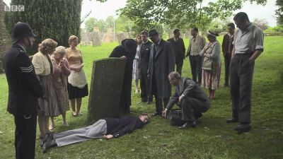 FATHER_BROWN_-_S01E01_mp4_20251002_235152_529.jpg