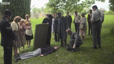FATHER_BROWN_-_S01E01_mp4_20251002_235155_725.jpg