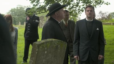 FATHER_BROWN_-_S01E01_mp4_20251002_235305_768.jpg