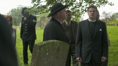 FATHER_BROWN_-_S01E01_mp4_20251002_235306_008.jpg