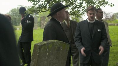 FATHER_BROWN_-_S01E01_mp4_20251002_235306_729.jpg