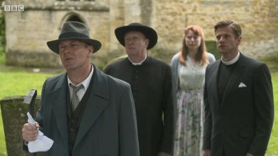 FATHER_BROWN_-_S01E01_mp4_20251002_235337_412.jpg